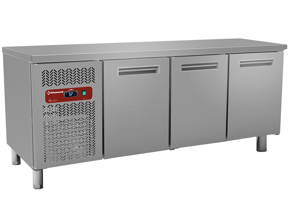 Table frigorifique,  ventilée,  3 portes (395 Lit.) - restauration professionnel de qualité