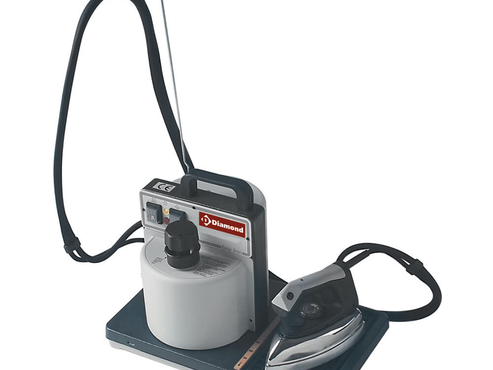 Fer à repasser avec chaudière à vapeur - professionnel professionnel de qualité