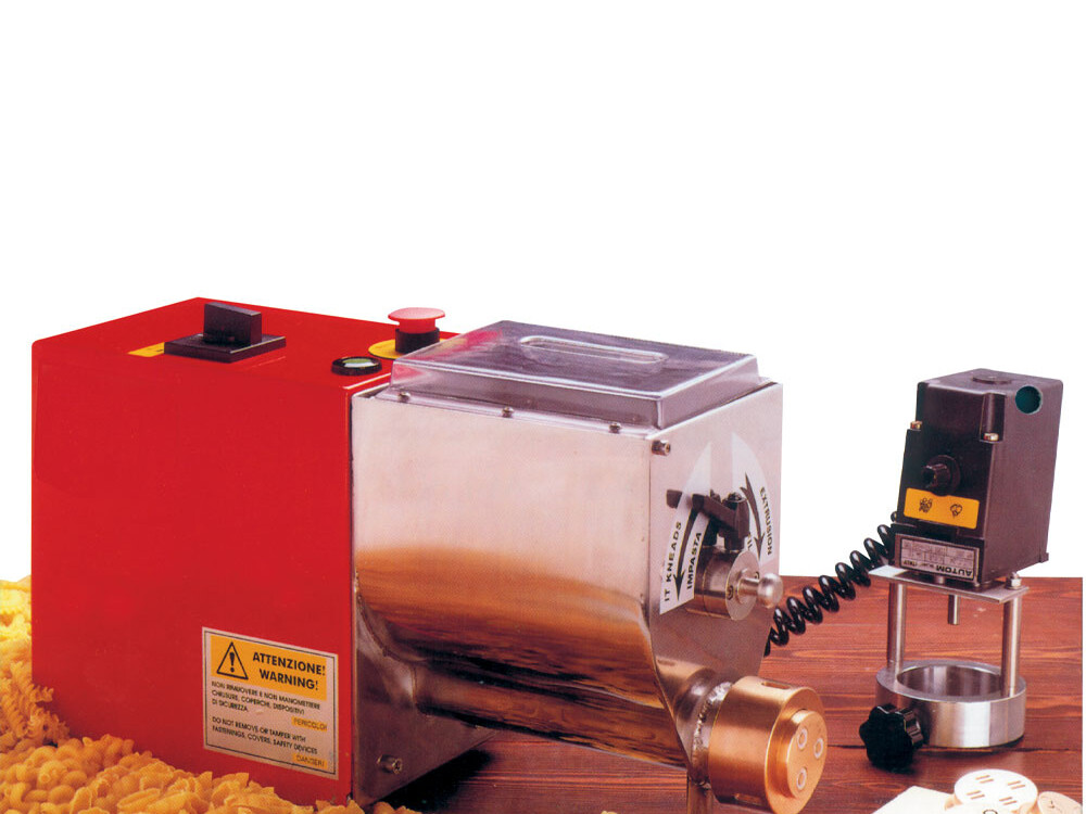 Machine à pâtes 