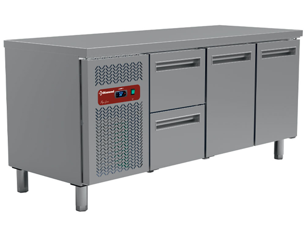 Table frigorifique composée de : - équipement professionnel de qualité