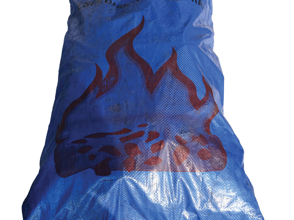 Sac (15 Kg) de charbon de bois - restauration professionnel de qualité